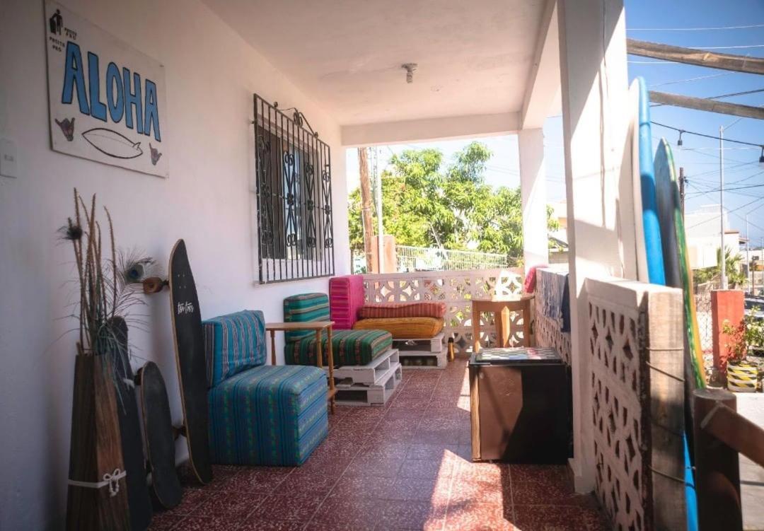 Surf Hostel Cabo "The Riptide" Сан-Хосе-дель-Кабо Екстер'єр фото